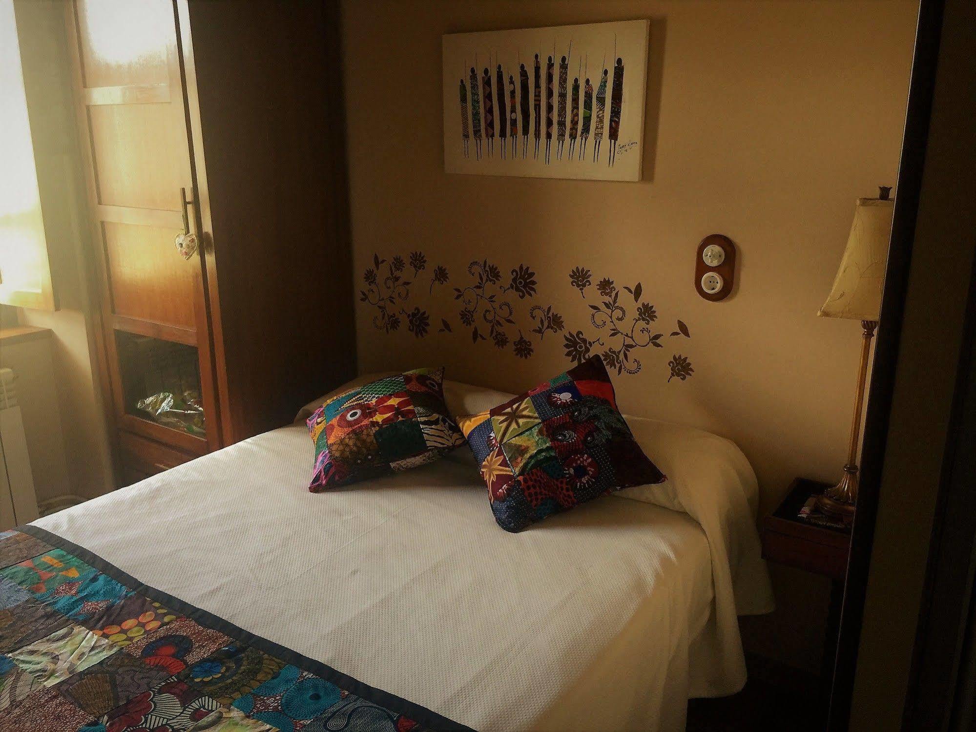 Os Tres Teixos Hotel Adelán Buitenkant foto