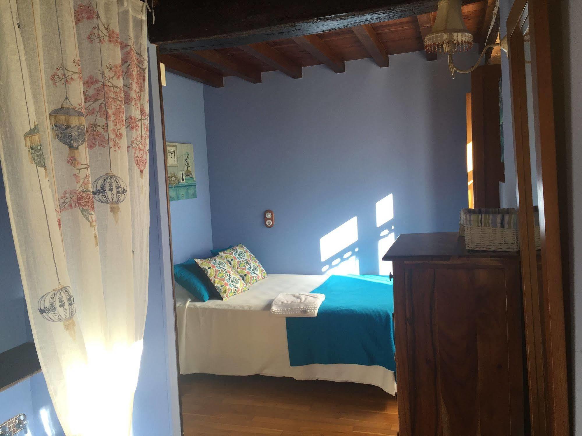 Os Tres Teixos Hotel Adelán Buitenkant foto